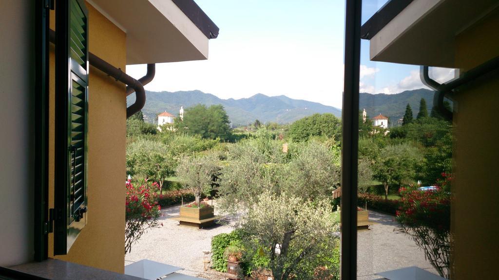 Salvia E Rosmarino - Affittacamere In Liguria Villanova d'Albenga Ruang foto